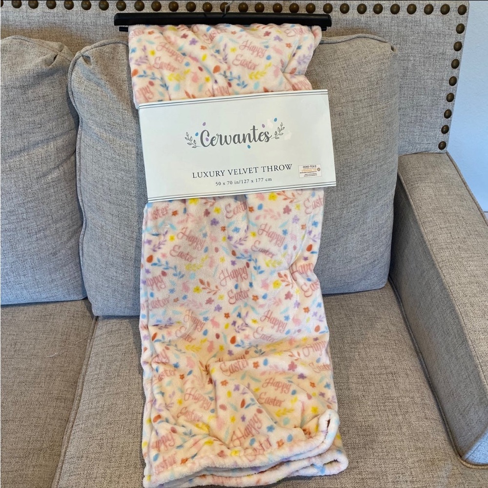 Easter Bunny Floral Luxury Velvet Throw Blanket